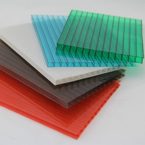 Polycarbonate hollow sheet