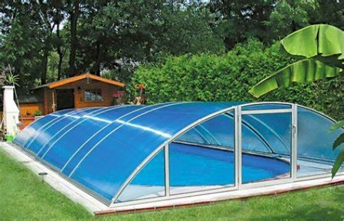 Polycarbonate swimming pool cover