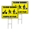 Plastic pp corrugated road slow down yard sign